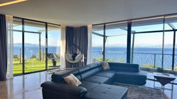 Luxusapartment im Zentrum von Opatija, 500 Meter vom Meer entfernt 