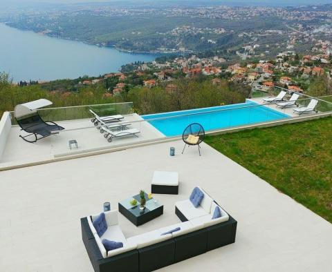 Spacious villa in Opatija with excellent sea view, very good price! 