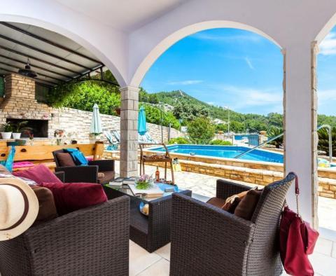 Villa am Meer zum Verkauf auf der Insel Korcula mit Anlegemöglichkeit - foto 37