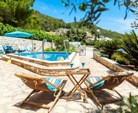 Villa am Meer zum Verkauf auf der Insel Korcula mit Anlegemöglichkeit - foto 48