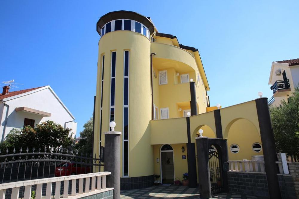 Mini-hôtel, Dalmatie du Nord et Moyenne, Sibenik, 850 m², 1 250 000 € 