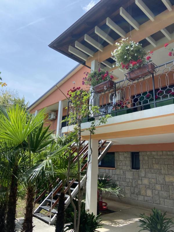 Spacious property for sale in Lovran only 500 meters from the sea. 