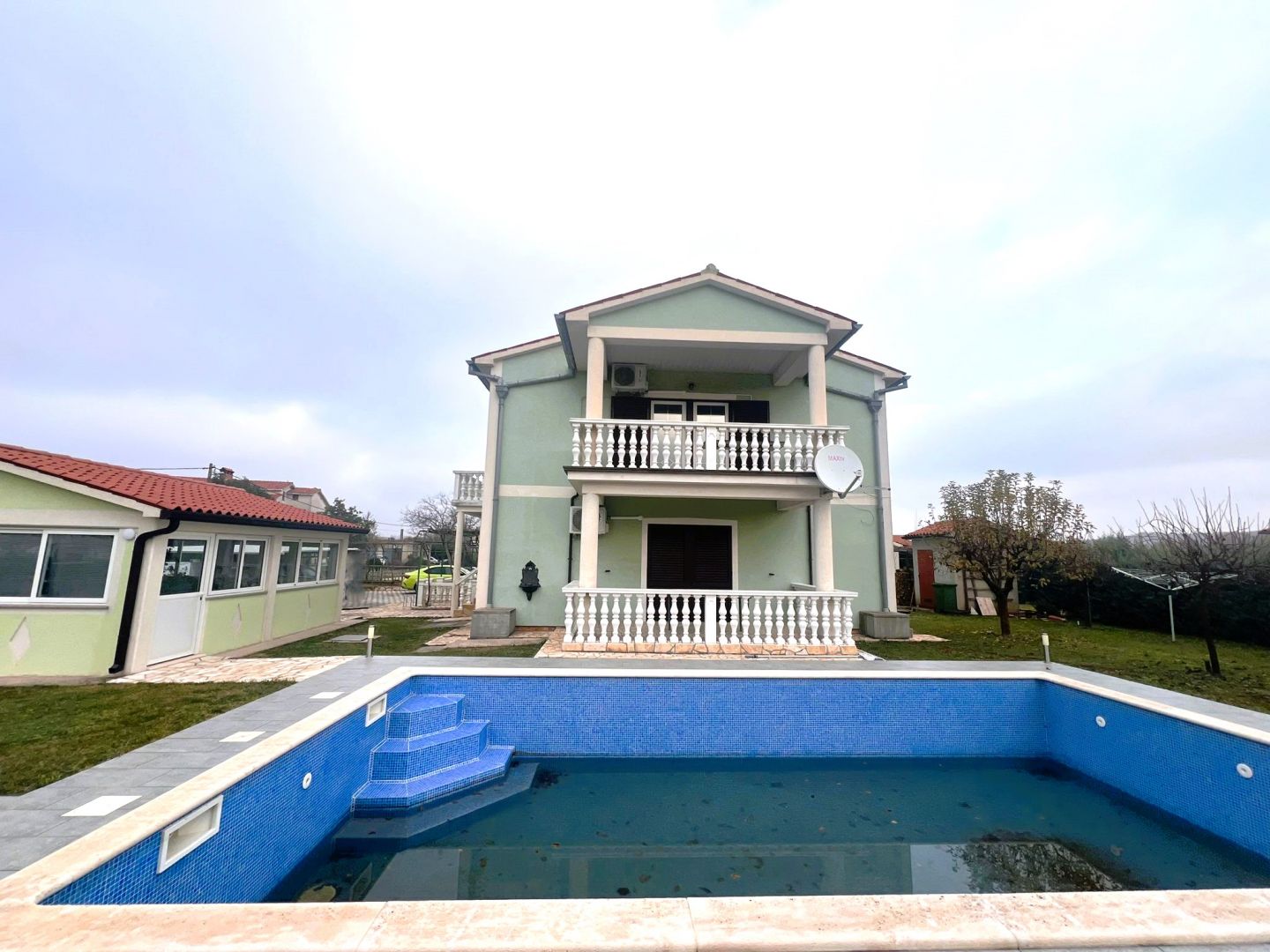 Spacious villa in Labin area, for sale Spacious villa in Labin area, for sale