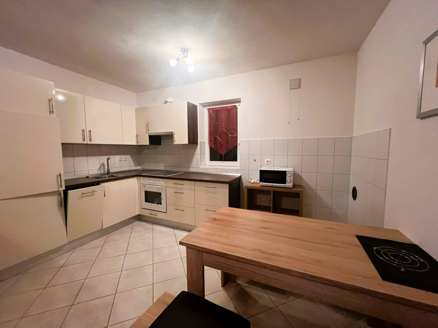 Spacious villa in Labin area, for sale Spacious villa in Labin area, for sale