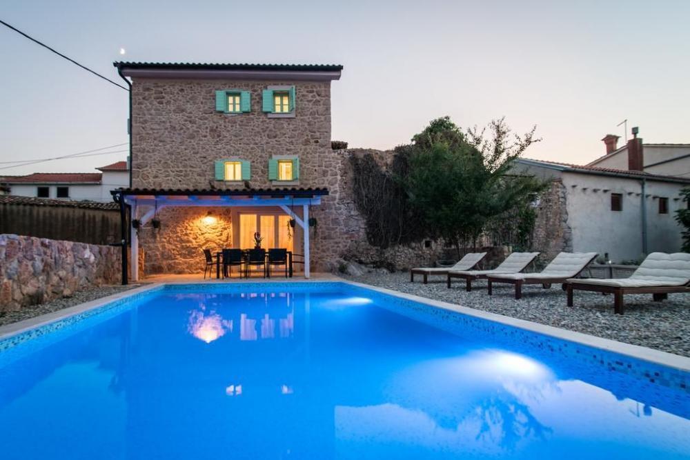 Beautiful stone indigenous villa with pool and sea view in Vrbnik on Krk island 