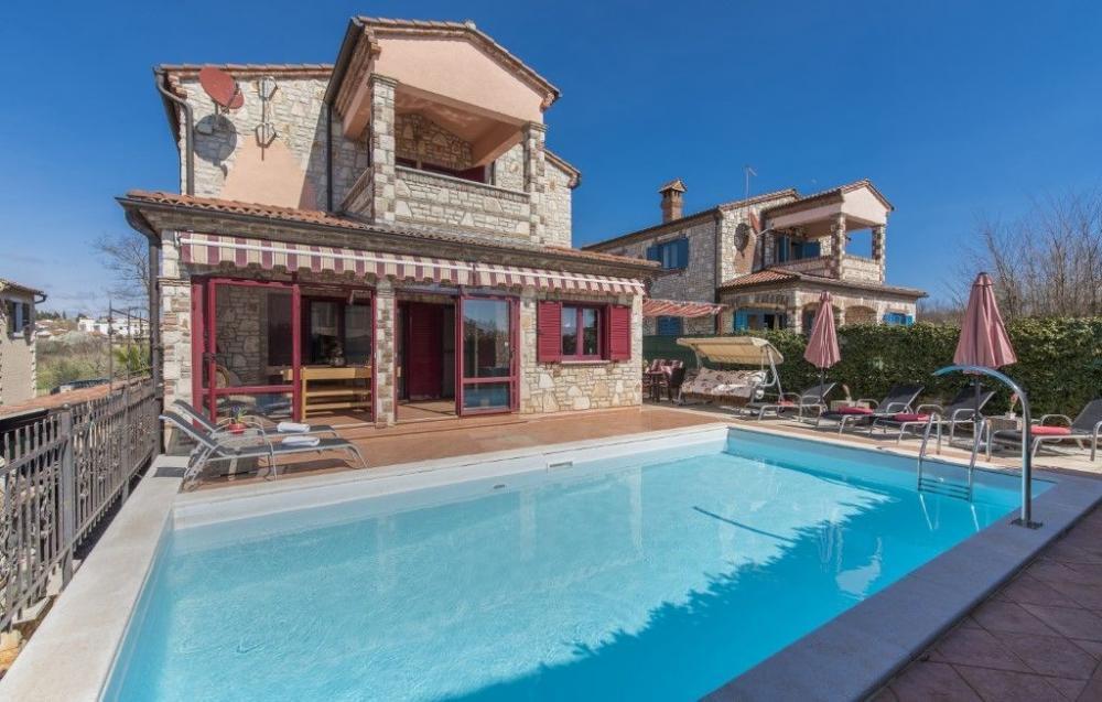 Villa mit wunderschönem Meerblick in Kastelir bei Porec 