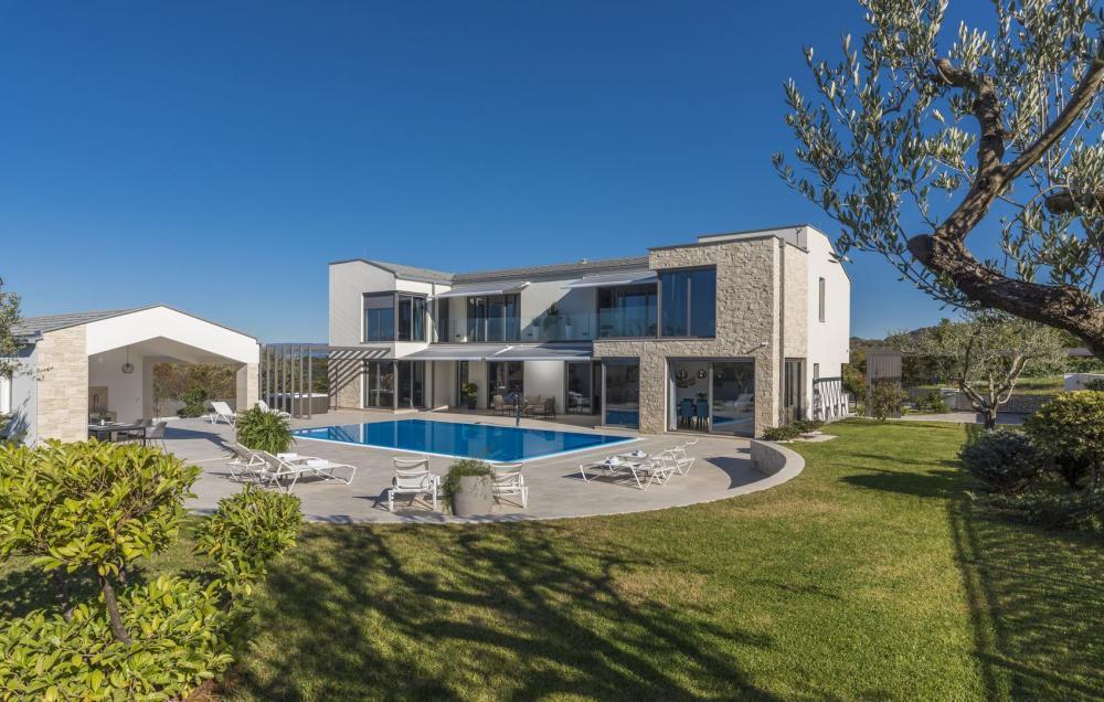 Schöne moderne Villa in der Gegend von Motovun 