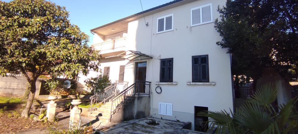 Maison à rénover à Belveder, Rijeka 