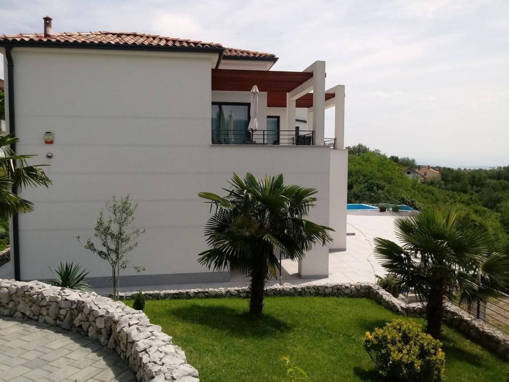 Lux villa in Martinkovac, Rijeka, with swimming pool and sea views 