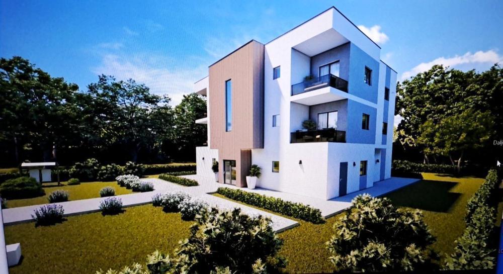 Новая квартира-резиденция в Порече, в 6 км от моря 