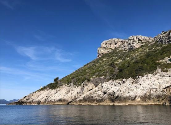 Attractive building plot 150 m from the sea on Sipan island near Dubrovnik! 