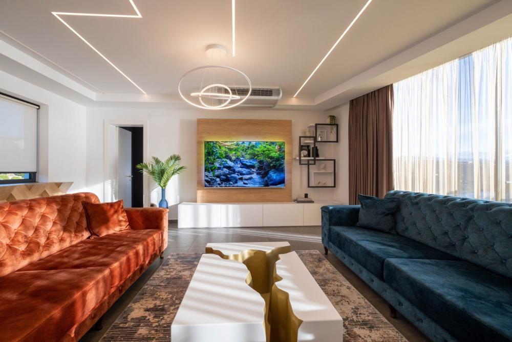 Unique penthouse on two floors in a luxurious new building in Opatija 