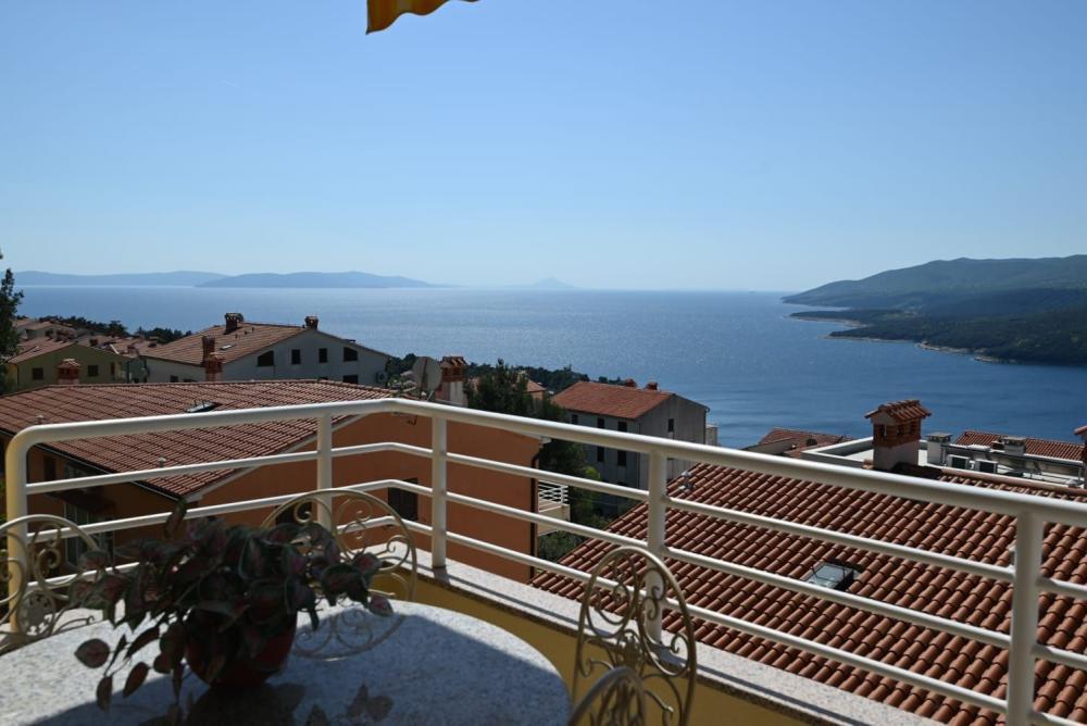 fantastic penthouse in Rabac with breathtaking sea views and garage 
