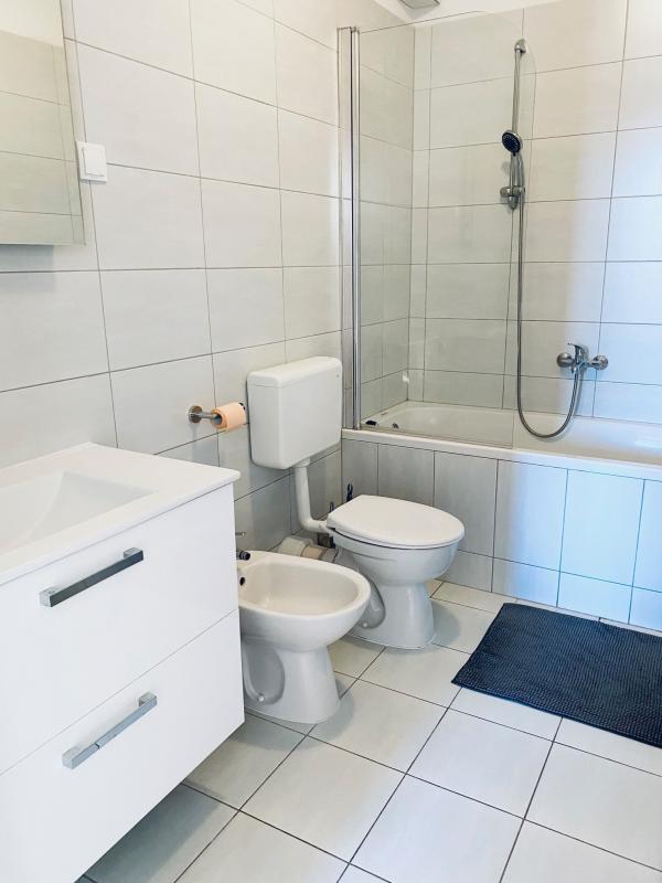 Design-Apartment mit drei Schlafzimmern von 96 m² in Split, Kila-Gebiet