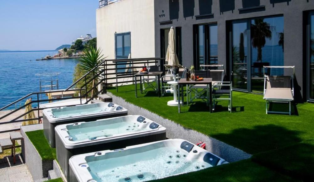 Hôtel à Split, 1ère ligne de mer 