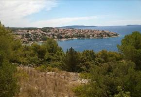 Land plot 300 meters from the shore on a hill with a magnificent sea panorama, Ciovo, Croatia 