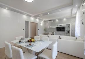 Perfectly renovated apartment in the center of Split 