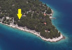 Fantastic waterfront property with two objects in a protected green area, south side of Brac 