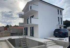Beautiful new villa with swimming pool just 50 meters from the sea in Stivasnica bay, Rogoznica region 
