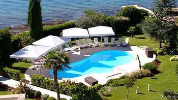 One of the best hotels in Sibenik area is offered to sale- very rare opportunity to buy high-class seafront hotel! 