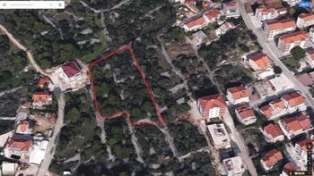 Spacious building land for sale on Ciovo, 3200 sq.m. 