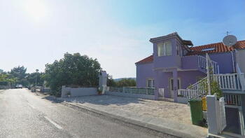 Apart-house of 6 apartments in Hvar town 