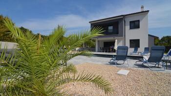 Lovely new villa with pool on Krk for sale 