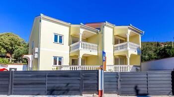Newly built villa with swimming pool in Dramalj, 400 meters from the sea 