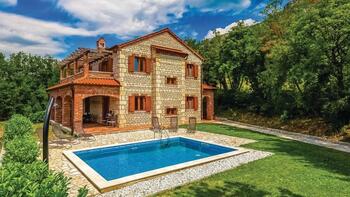 Beautiful villa of authentic style in CRIKVENICA, GRIŽANE on 1800 sq.m. of land 