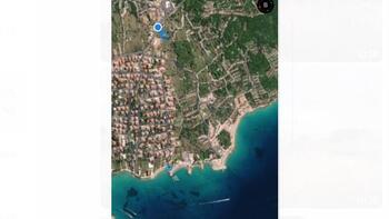 Land plot for sale in Punat with sea views 
