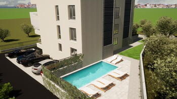 New apartments for sale on Ciovo just 150 meters from the sea, residence with swimming pool and garage 