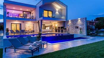Luxury designer 5***** star villa with sea view in Kastelir, Porec 