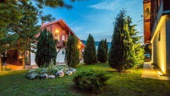 Belle propriété touristique avec restaurant à vendre près des lacs de Plitvice 