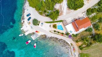 Seafront villa for sale on Korcula island with mooring possibility 