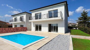 Newly built superb villa in Porec area with sea views, just 5 km from the sea 