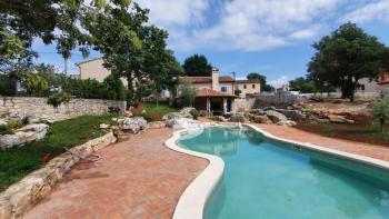 A stone beautiful villa with a swimming pool in Krsan, 5 km from the sea 