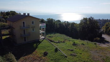 Spacious detached house 580m2 with sea view on a land plot of 3200 m2 in Pobri, Opatija 