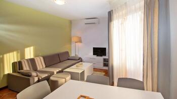 Fully furnished apartments in Medulin, just 140 meters from the sea 