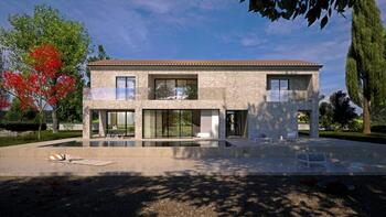 Vynikající kombinace moderního a tradičního designu pro novou vilu v Motovunu 