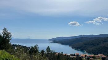 Urban land plot in Rabac only 250 meters from the sea 