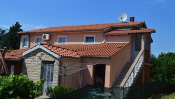 Two family houses in Pula outskirts 