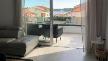 Delightful apartment with a sea view in Volme, Medulin area, with sea views 