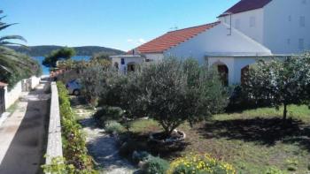 Lovely house in Sevid just 50 meters from the sea 