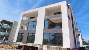 Neue Wohnung in Rovinj, 200 Meter vom Meer entfernt 