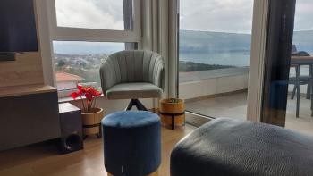 Квартира в Кострене с видом на море, на продажу 