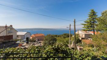 House in Crikvenica, 500 m from the sea, for sale 