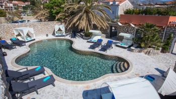 Luxusvilla 300 m vom Meer im Raum Dubrovnik, zu verkaufen 