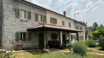 Two Istrian houses with a spacious estate of 2 hectares of land, for sale 