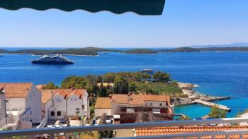Dům ve městě Hvar, ostrov Hvar, na prodej 