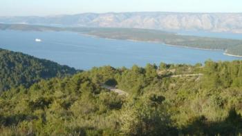Fantastic land plot for sale on Hvar 